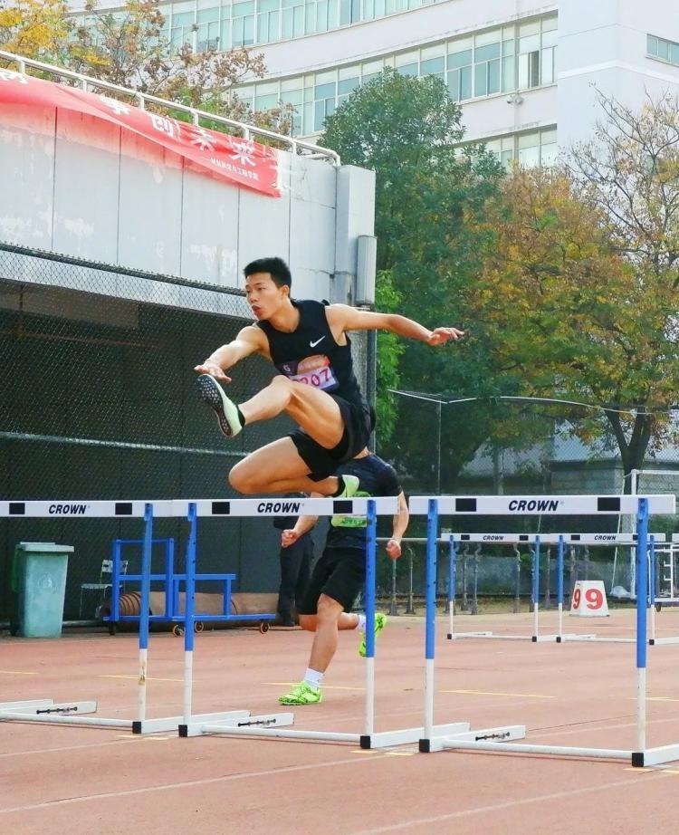 战神降临运动场，体育盛会助力运动梦想的简单介绍