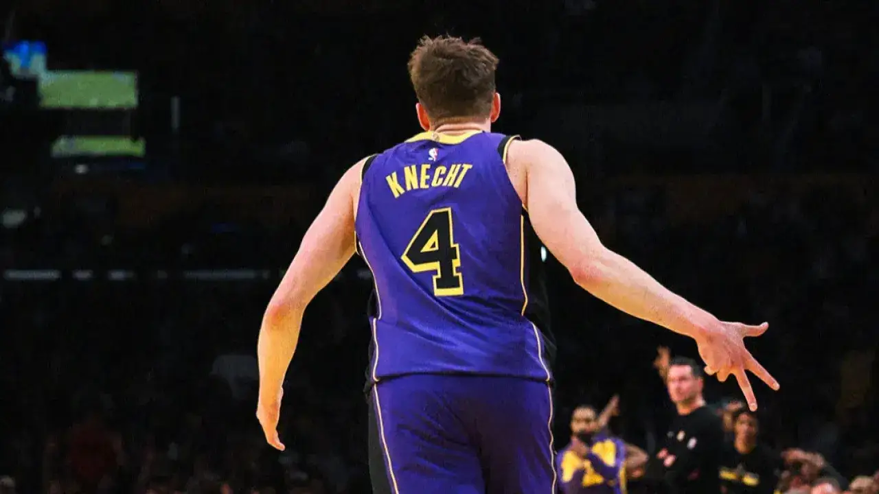 湖人在主场力克火箭，取得胜利的简单介绍