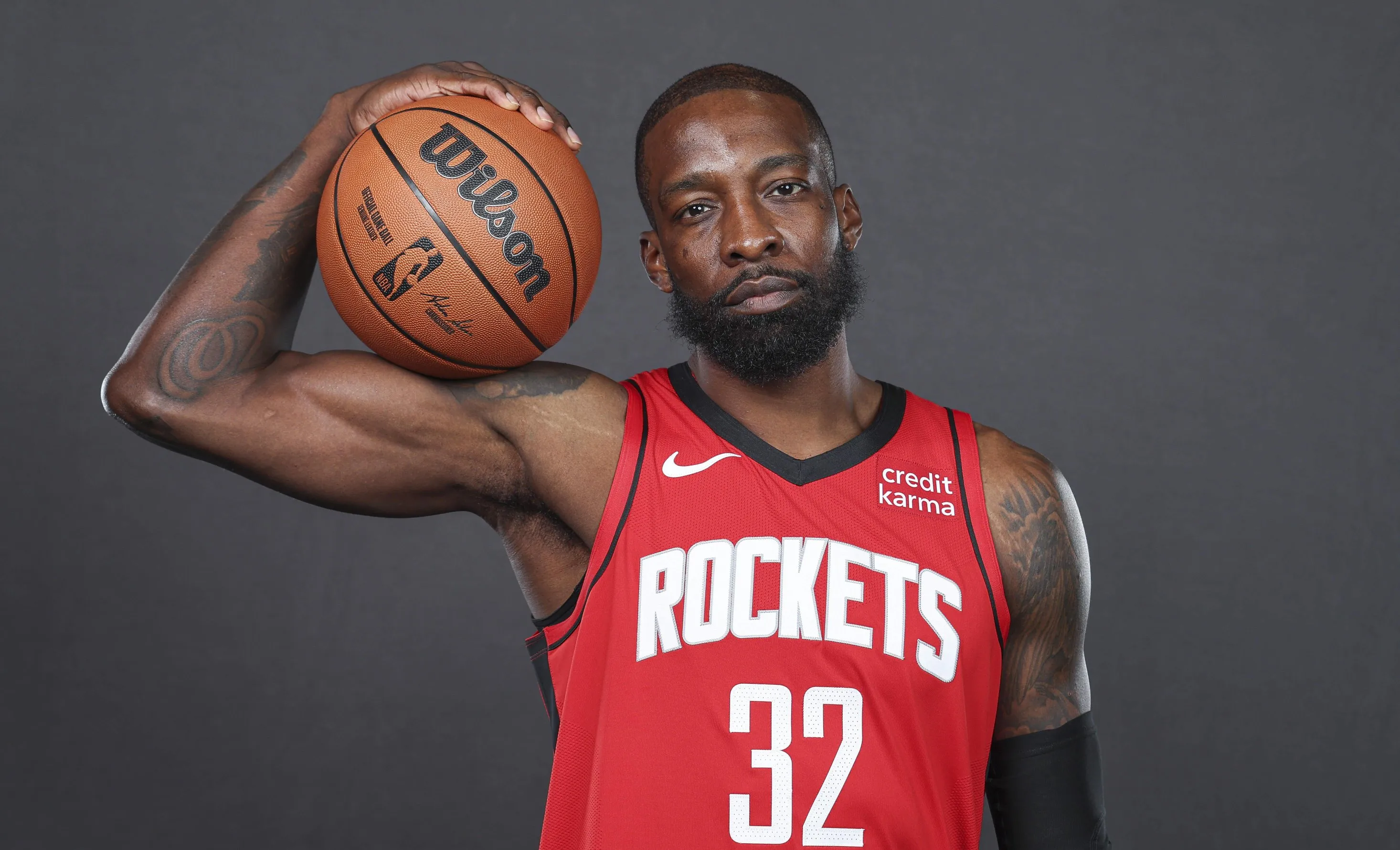 火箭擒太阳,取得胜利。的简单介绍 火箭擒太阳,取得胜利。的简单介绍