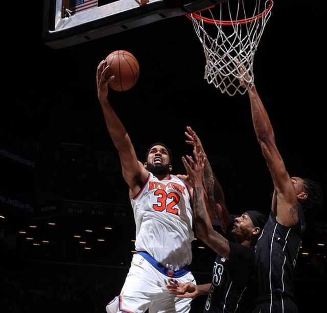 开云体育官网-尼克斯逆转篮网，拉文独得30分的简单介绍