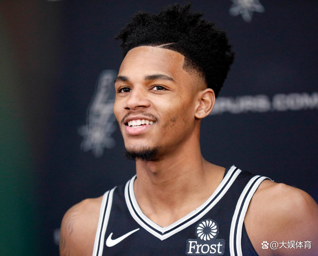 开云平台-欧洲网球队绝地反击美国网球队，穆雷完成帽子戏法的简单介绍