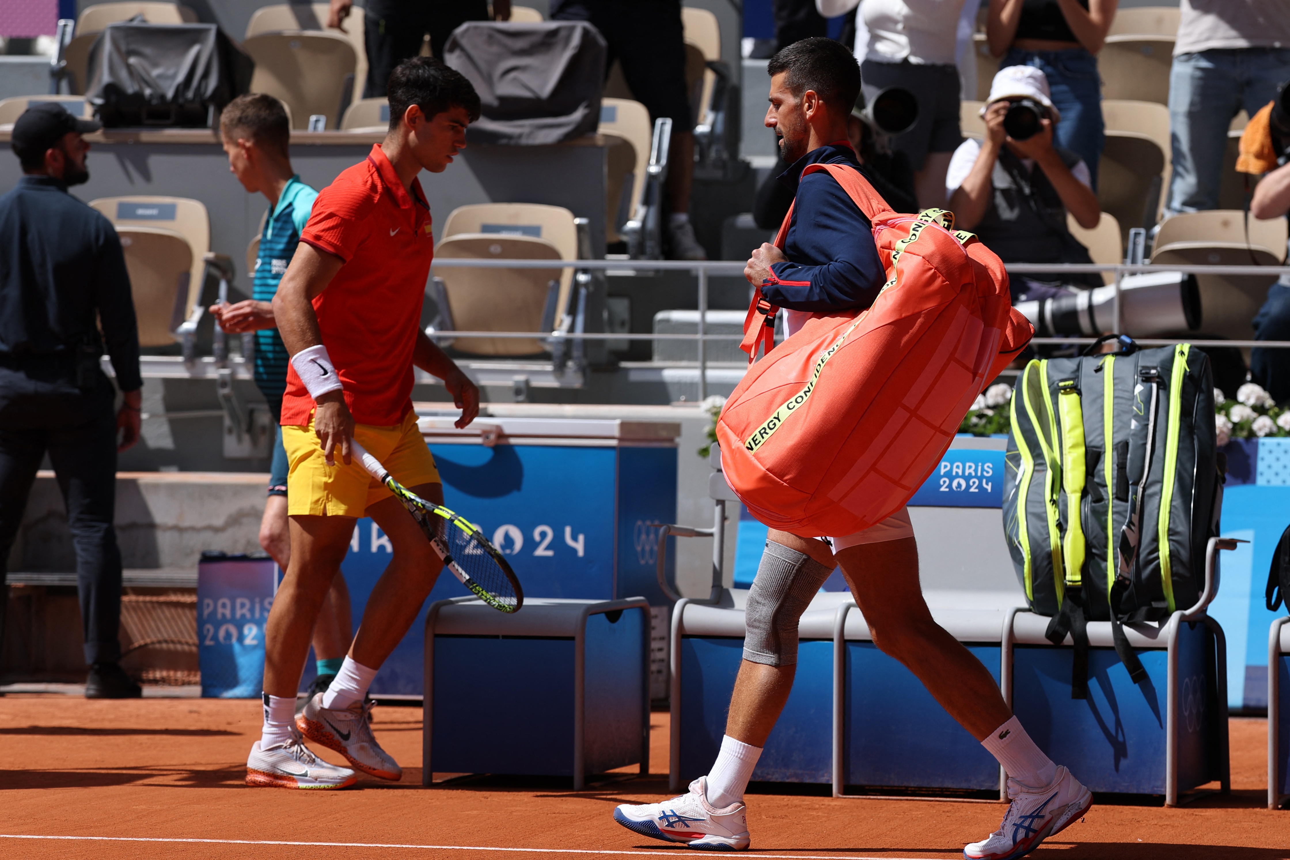 开云下载-关于德国网球队血洗西班牙网球队，德约科维奇爆发神勇的信息