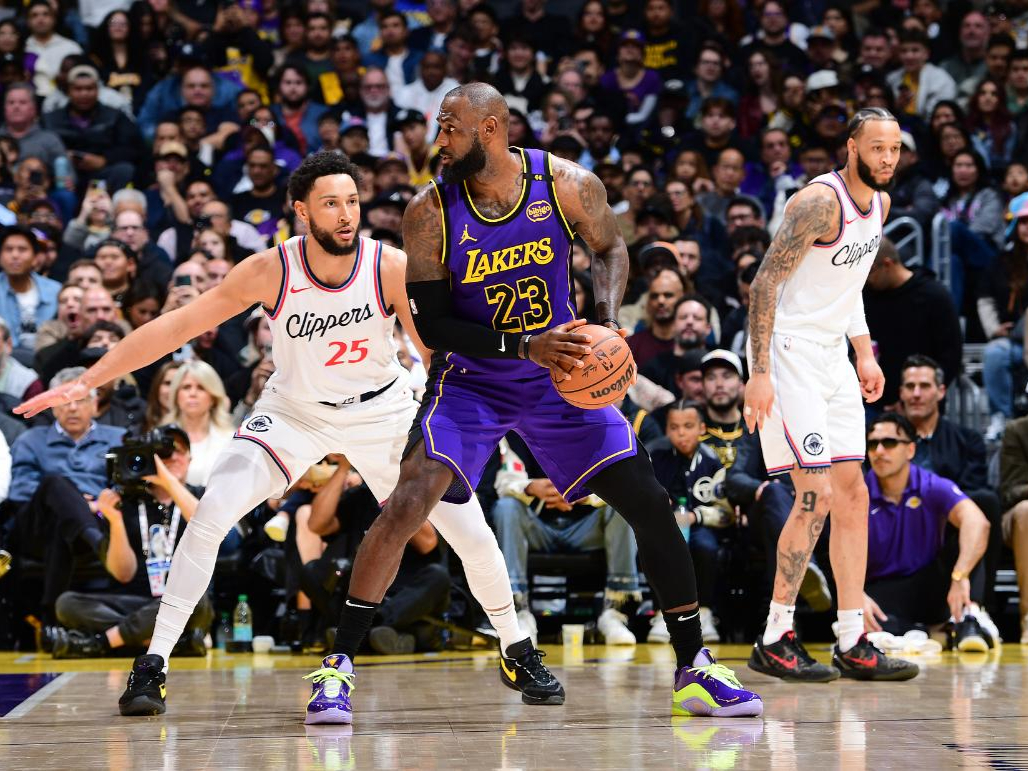 快船逆转骑士，詹姆斯高光表现