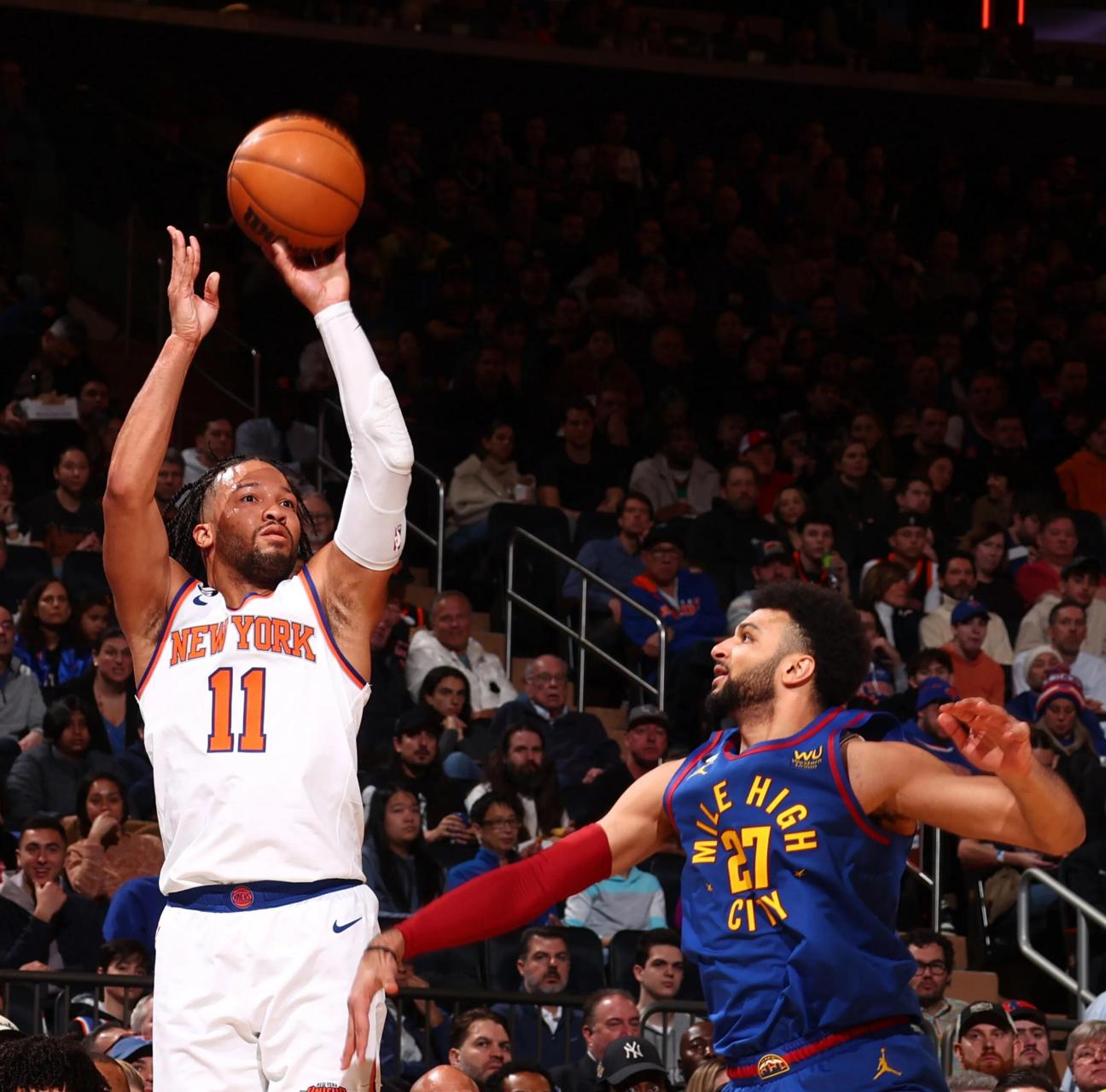 骑士鏖战掘金，布伦森点燃赛场