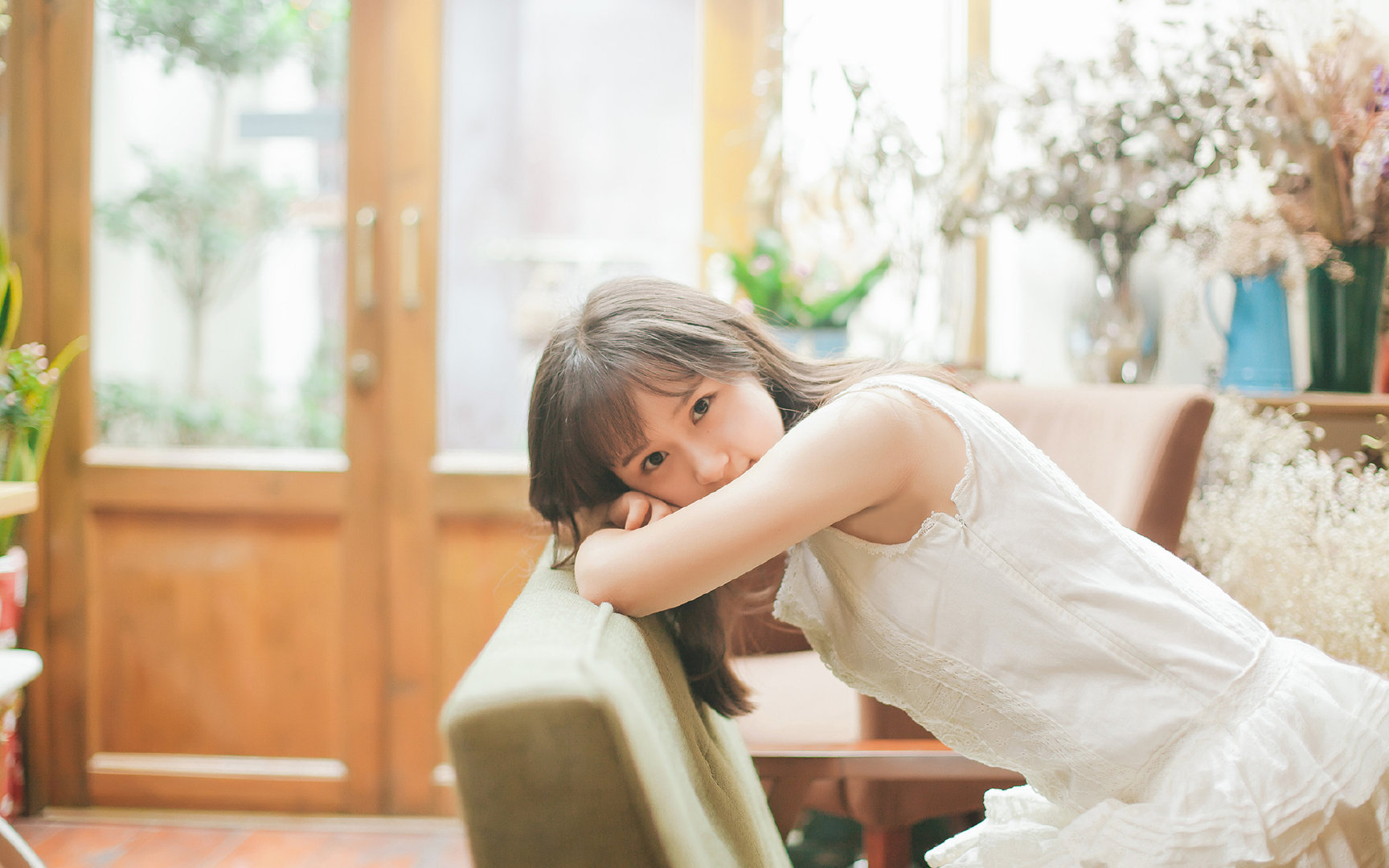 铁闸与利剑，库尔图瓦惊天一扑，巴黎的压迫美学击碎塞维利亚