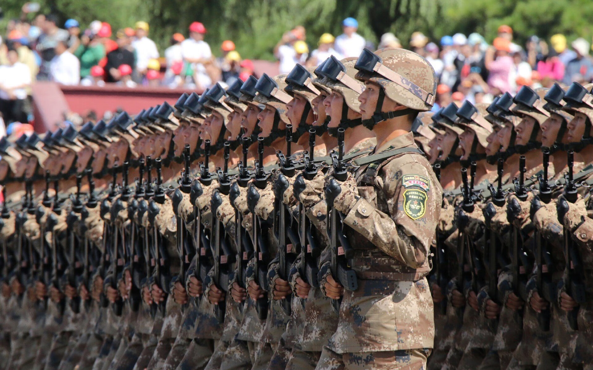 开云体育平台APP-决胜时刻的双星闪耀，太阳绝杀黄蜂，霍勒迪欧冠半决赛主宰赛场