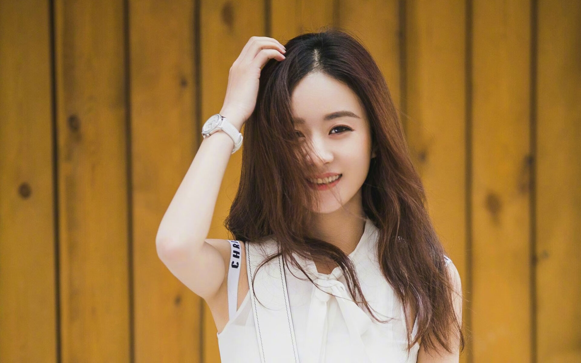 篮网激战76人,东契奇全场焦点,独揽风骚